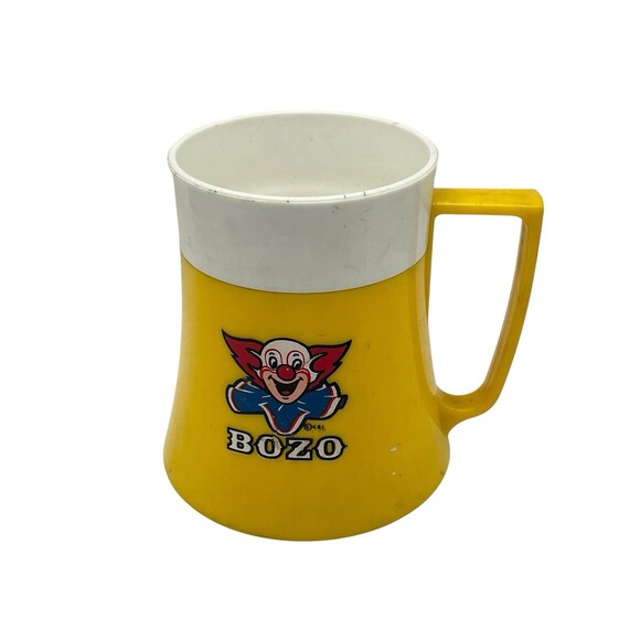 Vintage 1971 Bozo the Clown Mug Cup Quikut Plastic Yellow  Retro Collectible - Picture 1 of 6